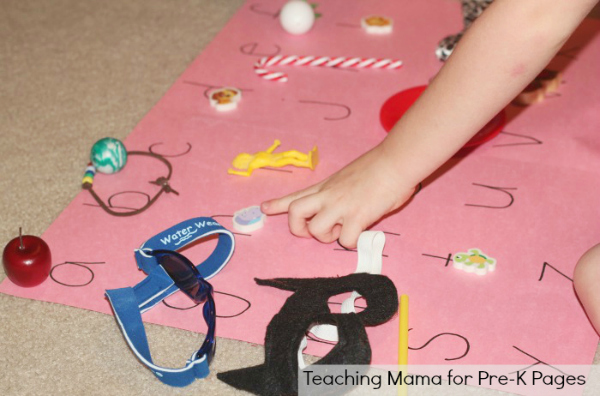 Scavenger Hunt Alphabet Sounds