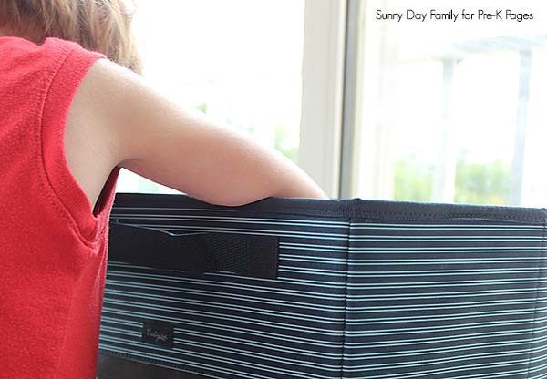 storytelling box kindergarten book recall