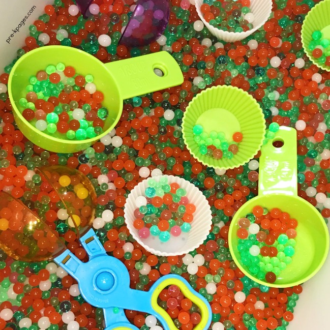 Christmas Water Beads in the Sensory Bin with Preschoolers