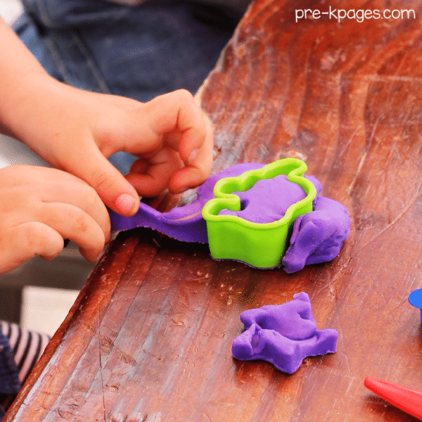 Using Cookie Cutters in Play Doh